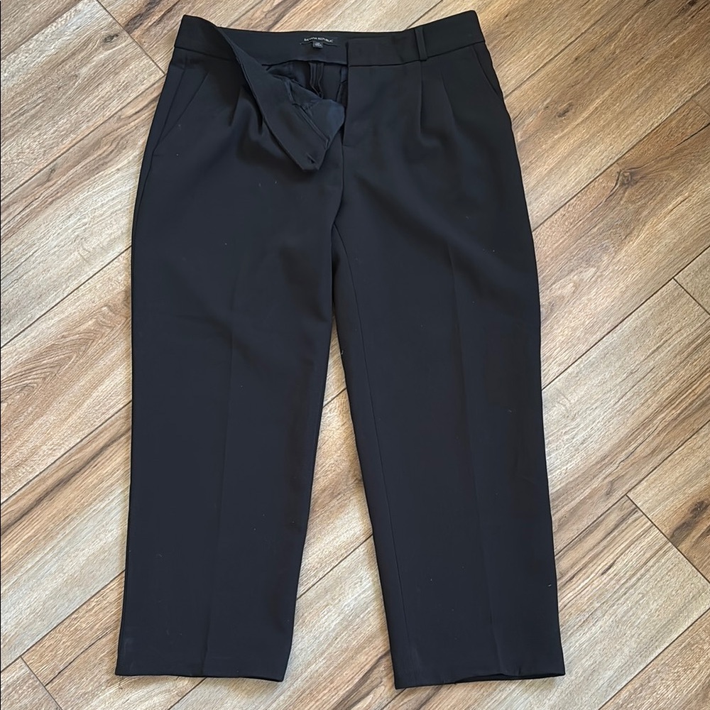 Banana Republic women’s dress pants